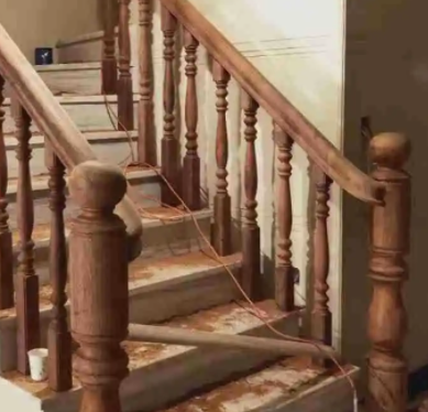 实木材质楼梯扶手